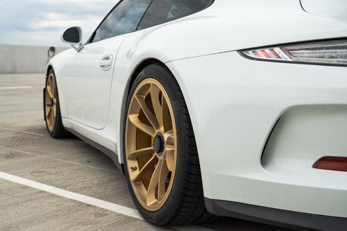 Porsche 911 GT3 - Image 15