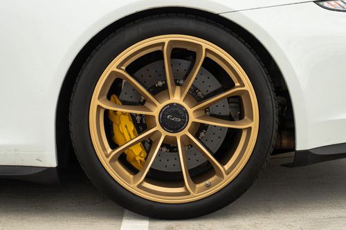 Porsche 911 GT3 - Image 28