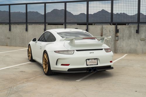 Porsche 911 GT3 - Image 30