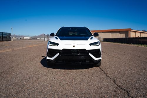 Lamborghini Urus S - Image 3