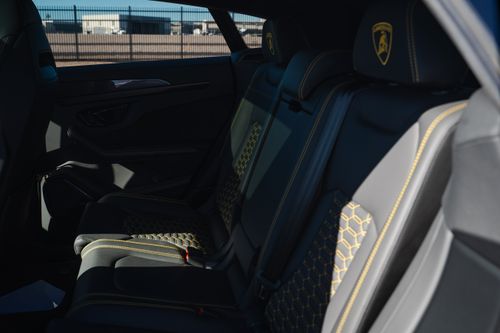 Lamborghini Urus S - Image 6