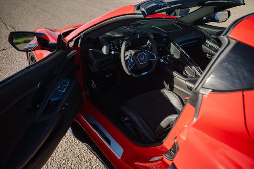 Chevrolet Corvette Z06 Convertible - Image 2
